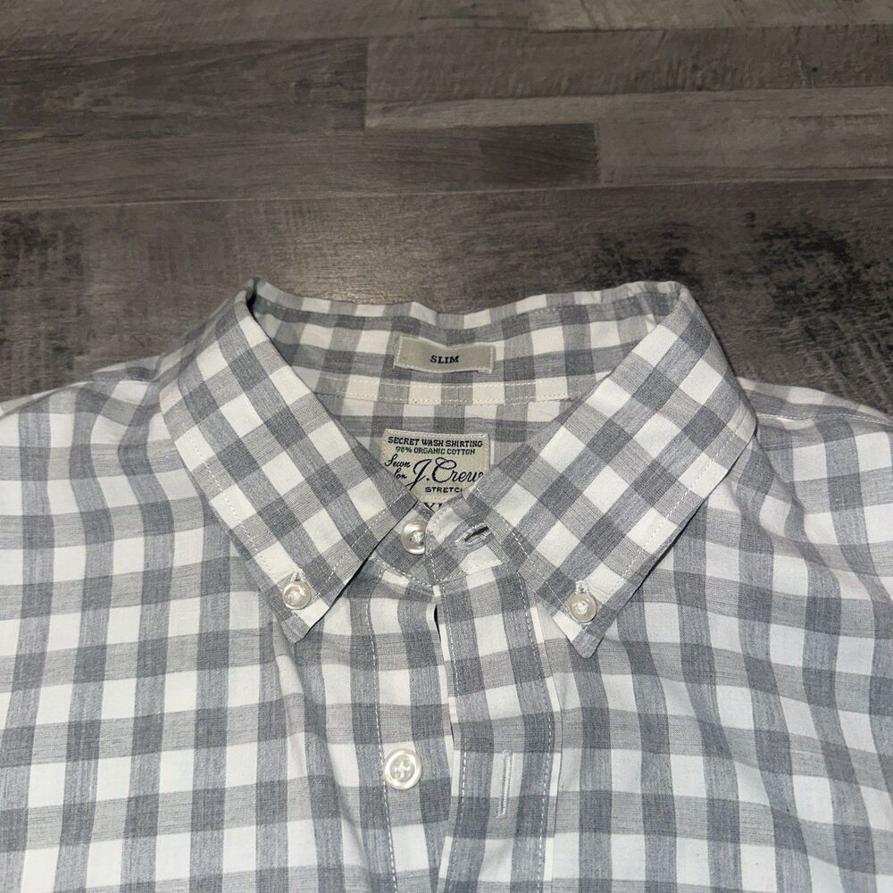 J. Crew Classic Secret Wash Size XL Mens Gray White Check Button Down Shirt